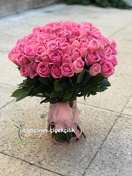 101 Pembe Gül Buketi